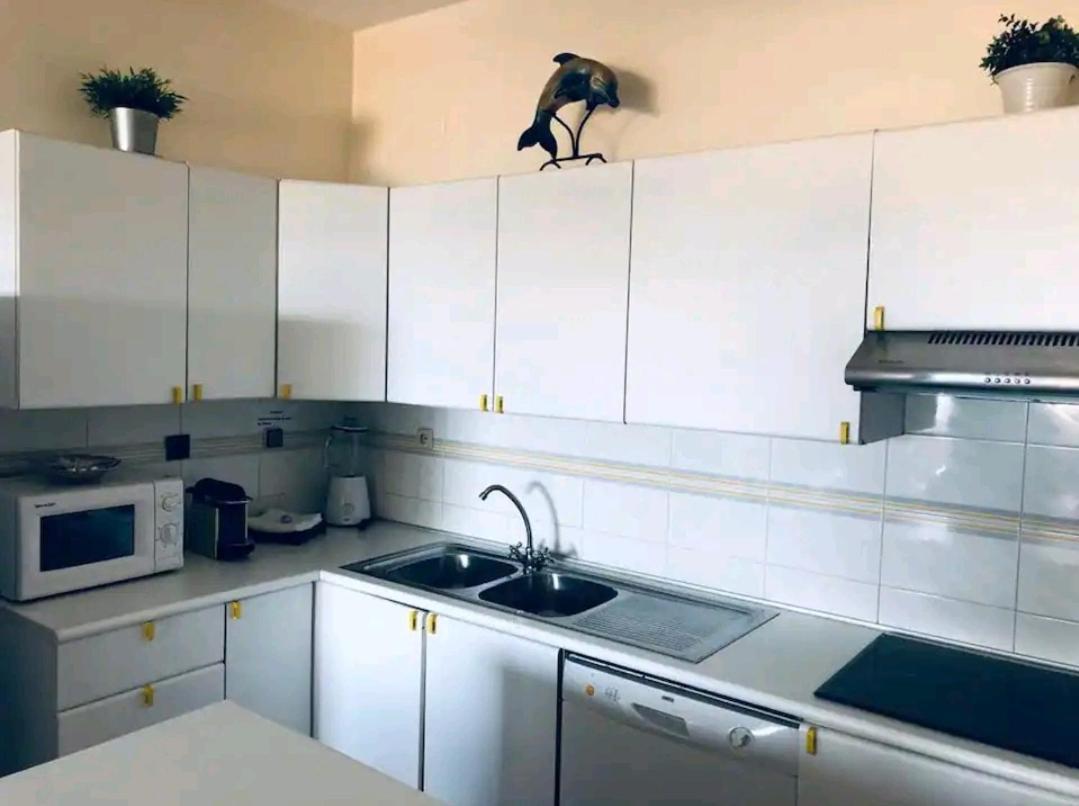 Sea View Apartment With Pool 珀彻斯 外观 照片