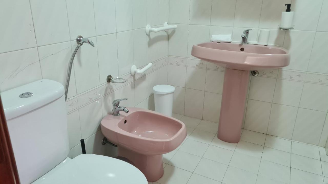 Sea View Apartment With Pool 珀彻斯 外观 照片